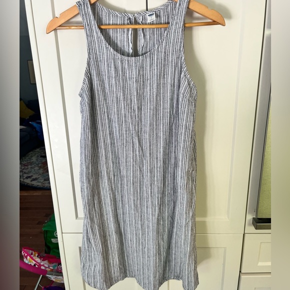 Old Navy Summer Dress - Picture 3 of 3